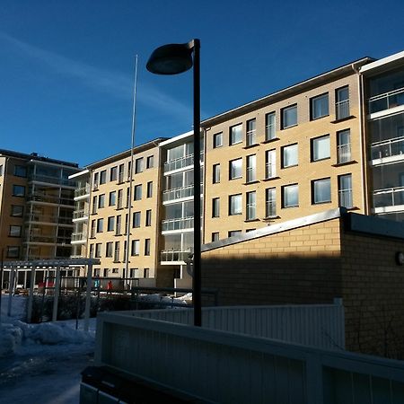 Avia Suites Вантаа Экстерьер фото