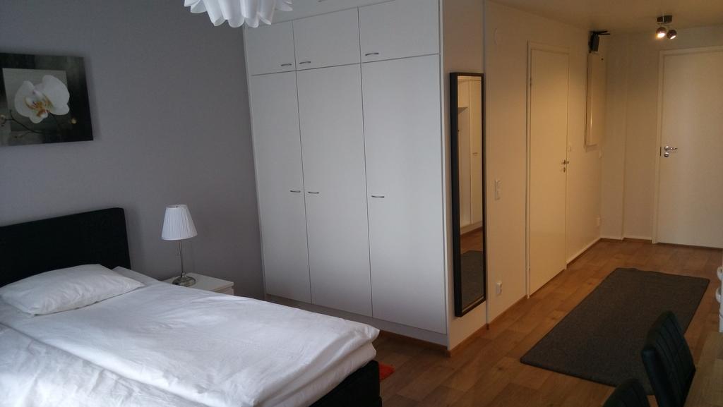 Avia Suites Вантаа Экстерьер фото